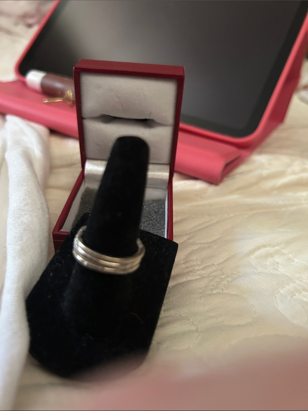 Neil Lane White GOLD DIAMOND RING - Picture 3 of 6